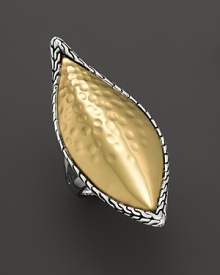 Gleaming gold adds splendor to an organically textured sterling silver ring from the John Hardy Palu Kapal collection.