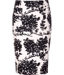 With its surreal shadow print and contemporary modern feel, Sunos canvas pencil skirt is a decidedly dreamy choice for chic business looks - Metal back zip, front patch pockets, kick pleat - Form-fitting, high-waisted - Pair with contrast printed tops and chic statement heels