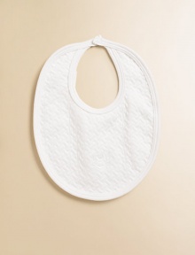 This quilted bib with rocking horse embroidery is the sweetest way to keep baby looking cute and clean.Snaps at back of neckPima cottonMachine washImported