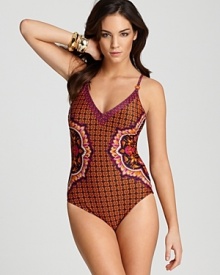 Give into Grecian glamour with this printed one piece from Gottex. In an ultra-flattering shape and bold motif, it's a must for the sartorial splash maker.