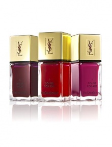 This irresistible set includes 3 of the most popular Yves Saint Laurent nail lacquers in gorgeous colors for the season. The vibrant reds will pop in the holiday celebration. Contains: La Laque No. 1 Rouge Pop Art, No. 6 Rouge Dada, No. 9 Fuschia Intemporel. 