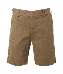 Stylish Bermuda shorts - in natural khaki - slim cut, crisp, wondefully comfy - mid-length, with cargo waistband - wrinkled look and twill effect, look like they havent been ironed - summery light cotton - look: sporty, casual, smart - wear them exclusively in your free time, with polo shirts, striped pullovers - terrific for hot temperatures, put them on to go for ice cream, beach parties, yacht races