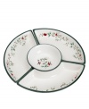 A classic holly print and four modular pieces make this Pfaltzgraff Winterberry serving set a smart way to offer more at the holiday table. Serve a mix of chips, veggies and dip at once or use for candy and dessert toppings. (Clearance)