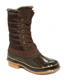 A faux fur cuff embellishment and plush lining add cozy charm and warmth to Khombu's Boston Bean boots. Made in waterproof suede and nylon with a rubber foot, they include a round-toe silhouette and lace-up closure.