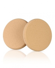 Custom designed, this sponge's density and thickness were created specifically to complement the Tinted Moisturizer Crème Compact SPF 20. Anti-copper treated to preserve cleanliness and prevent discoloration. Refill sold separately.