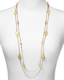 Lauren by Ralph Lauren gives your neckline the Midas treatment with this worn gold tone and pearl necklace. Ever sophisticated, this piece gleams beneath a crisp blouse.