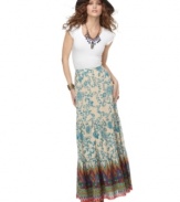 Oh-so boho, this floral & paisley printed Free People maxi skirt is perfect for casual spring days!