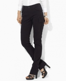 Lauren by Ralph Lauren's utilitarian cargo pant is updated for the modern woman, crafted in sleek stretch twill with a slim leg.