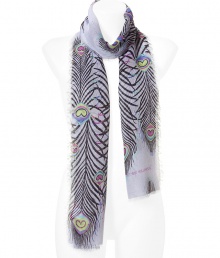 Stylish scarf in a pink and lavender cashmere and silk blend - Particularly fine, pleasant quality - Fashionable multi-colored print, typical of Matthew Williamson - Protection from the cold AND a style accessory - Wear this scarf with simply everything in your wardrobe, from a chic pantsuit to a biker jacket and jeans