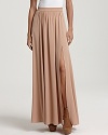 Take your style to new lengths with this Rachel Zoe maxi skirt, an elegant fall look flaunting flowing pleats and an alluring front slit.