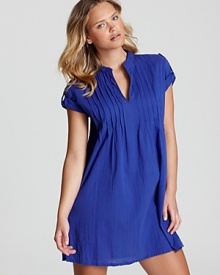 Take cover in classic style with this Lauren Ralph Lauren coverup, easily thrown on in between quick dips.