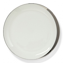 A hand-painted crescent of stunning platinum rims the edges of this thoroughly modern dinnerware collection.