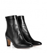 Elevate your go-to casual ensemble with these luxe leather heeled ankle boots from LAutre Chose - Rounded toe, mid-length heel, ankle length - Style with a floral mini dress or skinny jeans and a pullover