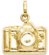 For the photography lover in your life, this 14k gold camera charm makes a stunning addition to any chain necklace or bracelet. Chain not included. Approximate drop length: 3/5 inch. Approximate drop width: 1/2 inch.