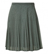 Stylish skirt in fine, blue printed synthetic fiber - Elegant, retro-tinged geometric motif - Chic, on-trend narrow pleat detail - Slim, A-line silhouette, hits just above the knee - Zip tab closure at side - Perfect for the office, lunches and casual evenings out - Pair with a tie-neck blouse and peep toe pumps, or go for a more casual look with a silk tank, cardigan and sandals