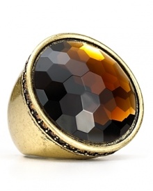 Let MARC BY MARC JACOBS' faceted dome ring lend after-hours looks a hit of cool girl sparkle. Slip on this oversized ring to punch up an all black palette.