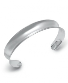 A smooth addition. Giani Bernini's chic, slip-on cuff bracelet is a must-have for every collection. Crafted in sterling silver. Approximate width: 2-1/2 inches.