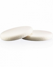 Specially designed circular sponge for use with Studio Tech foundation. Pro-quality. Highly efficient. Provides flawless distribution and blending of Studio Tech and other foundations. Washable/reusable. Pack of two.