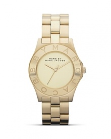 Perfect playful accessorizing with this watch from MARC BY MARC JACOBS. Crafted from gold-plate with a logo-engraved bezel, this piece has style-setter written all over it.