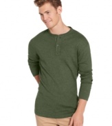 Stock your drawers with the ultimate sporty staple: the essential ribbed henley from Izod. (Clearance)