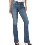 The Socialite style from Joe's Jeans is so hot right now! Pair it with your fave booties and tee for fab casual styling.