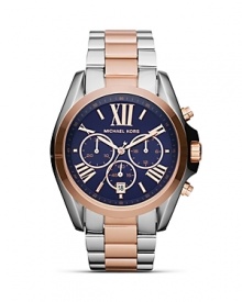 Adapt a bold approach to accessorizing with this two-tone watch from MICHAEL Michael Kors. The oversized bezel makes this piece stand out, so wear it to set off day-to-day looks.