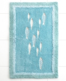 There are plenty of fish in the sea. Swim into a serene beach haven with this Nantucket bath rug, featuring enchanting silver fish on a cool blue backdrop for a soothing presentation.