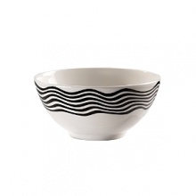 Bianco Nero is the exclusive tableware range from the internationally famous designer, Missoni. Featuring both dinnerware and tea items, it is both practical and stunningly beautiful.