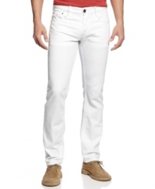 White out. Get a clean slate of cool with this pair of white denim from Guess.