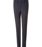 Stylish pants made ​.​.of fine, dark blue wool and cotton - Trendy, slim and straight cut with creases - New: the high rise with wide belt loops - Flat front - Elegant AND trendy - Pair with a classy cashmere pullover, classic polo shirts or dress shirts for a modern business look