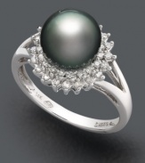 Give her the gift of everlasting elegance. This timeless piece features a cultured Tahitian pearl (8-9 mm) surrounded by rows of sparkling round-cut diamonds (1/5 ct. t.w.). Crafted in 14k white gold.