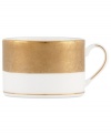 Make any occasion memorable with Gold Dust dinnerware. Combining the urbane style of Donna Karan with the renowned craftsmanship of Lenox, this timeless bone china cup radiates luxury with a wide band of matte-textured gold.