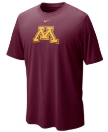 Keep team spirit rolling with this Minnesota Golden Gophers NCAA t-shirt from Nike.