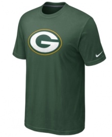 Go big! Display your love for the Green Bay Packers loud and proud in this oversized-logo t-shirt from Nike.