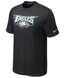 From the pre-game to after-party, show off your Philadelphia Eagles pride in this NFL football t-shirt from Nike.