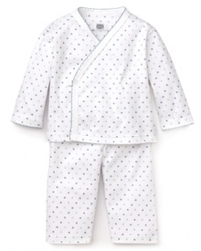 Snuggly and soft with an easy on and off snap front, this blue dot Noa Lily pajama set promises sweet dreams.