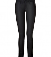 Inject a Downtown edge into your outfit with Rag & Bones paneled skinnies, detailed with tonal side embroidery for that cool urban feel - Five-pocket style, button closure, belt loops, skinny leg, comfortable mid-rise cut - Form-fitting - Pair with everything from modern knits and ankle boots to feminine tops and heels