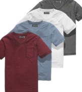 Change your daily pattern with these striped t-shirts from Retrofit.