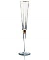 Handcrafted in premium Rogaska crystal, Elmsford champagne flutes embody the luxe sophistication of Trump Home. Delicate cuts and touches of gold on this set of toasting flutes add elegant flair to formal entertaining.