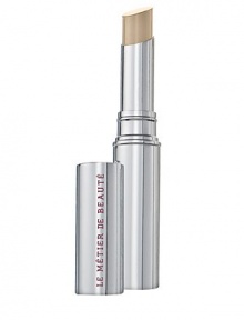 This creamy concealer features Syntoc Actif's unique capacity to surpass the stratum corneum and penetrate the deepest layer of the skin - the dermis - as well as its ability to accurately control the quantity and delivery target of active ingredients, making it the most effective delivery system available. Peau Vieur combines the power of Syntoc Actif with the anti-aging benefits of Retinoic Acid to create the most effective Retinol treatment on the market.