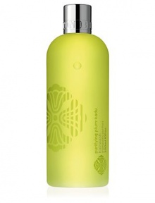 Purifying Plum-Kadu Hair Wash. Rise about the rigors of modern life with this fortifying and protecting, gentle hair wash with its uplifting aromas of jasmine, tuberose and cardamom. Active extracts of plum-kadu and morning tree help boost resistance and shield hair from damage caused by the environment, smoke and pollution. 10 oz. 