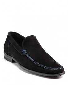 Step into the spotlight in the Colby suede dress loafer and bask in its low, lean lines and tasteful topstitch accents.