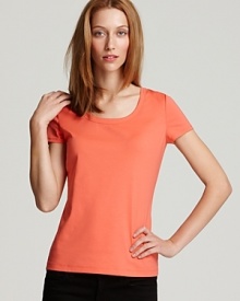 A flattering scoop neckline and figure-enhancing front darts add stylish depth to this Lafayette 148 New York tee.