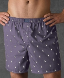 Classically styled, this boxer offers everyday comfort, made of the finest 100% rungspun cotton.