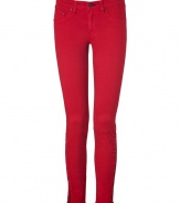 Get the look of the moment in these ultra-chic skinny pants from Rag & Bone, detailed with contrast zipped ankles for that cool modern feel - Five-pocket styling, skinny leg, seamed under the knee, contrast ankle zips, comfortable mid-rise cut - Form-fitting - Pair with everything from modern knits and ankle boots to feminine tops and heels