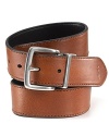 Reversible belt with heavy stitching, logo at the end. Brushed buckle and keeper.