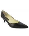 You'll have the hots for this sexy, pointed-toe pump.