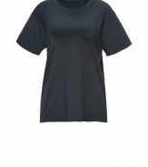 A modern basic packed with wearing possibilities, Theyskens Theorys tee is a contemporary take on this must-have staple style - Round neckline, short sleeves, dropped shoulders, slight shirttail hemline, longer back - Loosely fitted - Wear with leather leggings, booties and a slouchy satchel