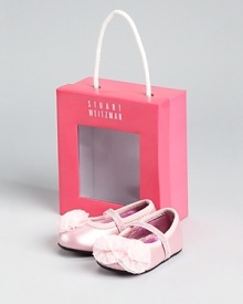 An adorable look Stuart Weitzman, the Baby Bella ballet flats flaunt floral accents and a pretty gift box.