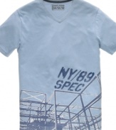 Build your style with this visually appealing graphic tee from DKNY Jeans.